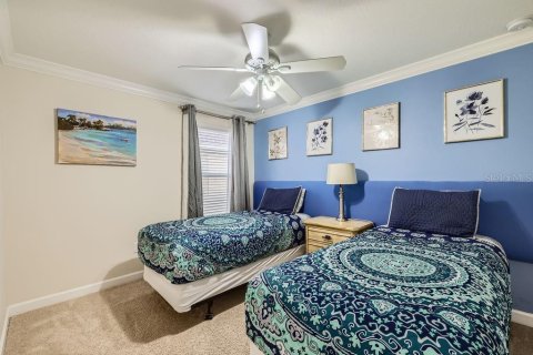 Casa en venta en Kissimmee, Florida, 6 dormitorios, 305.74 m2 № 1681089 - foto 25