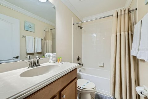 Casa en venta en Kissimmee, Florida, 6 dormitorios, 305.74 m2 № 1681089 - foto 26
