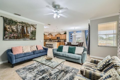 Casa en venta en Kissimmee, Florida, 6 dormitorios, 305.74 m2 № 1681089 - foto 9