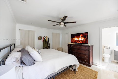 House in Coral Springs, Florida 3 bedrooms, 130.53 sq.m. № 1974511 - photo 17