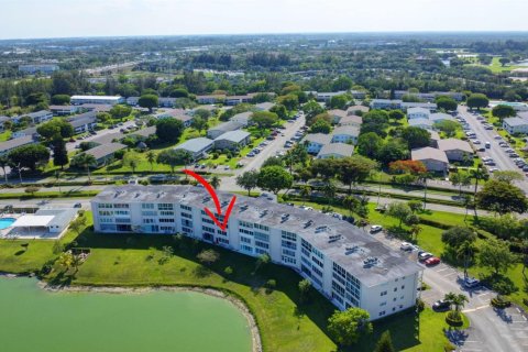 Купить кондоминиум в Уэст-Палм-Бич, Флорида 3 комнаты, 98.66м2, № 2083920 - фото 9