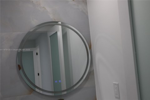 Casa en alquiler en Hollywood, Florida, 3 dormitorios, 124.49 m2 № 1927840 - foto 6