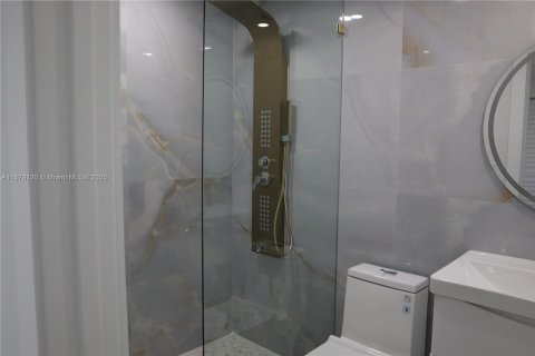 Casa en alquiler en Hollywood, Florida, 3 dormitorios, 124.49 m2 № 1927840 - foto 10