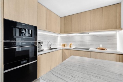 Condominio en venta en Miami Beach, Florida, 2 dormitorios, 141.4 m2 № 1783699 - foto 10