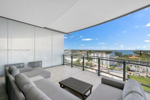 Condominio en venta en Miami Beach, Florida, 2 dormitorios, 141.4 m2 № 1783699 - foto 23