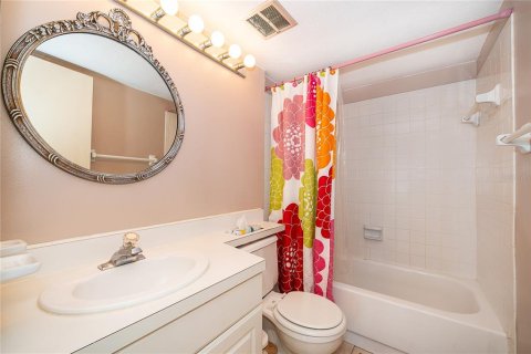 Copropriété à vendre à Altamonte Springs, Floride: 2 chambres, 114.73 m2 № 2157830 - photo 19