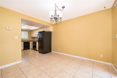 Copropriété à vendre à Altamonte Springs, Floride: 2 chambres, 114.73 m2 № 2157830 - photo 16