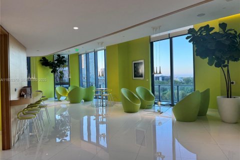 Снять в аренду кондоминиум в Майами, Флорида 1 спальня, 56.67м2, № 2034269 - фото 20