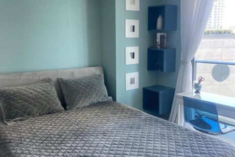 Снять в аренду кондоминиум в Майами, Флорида 1 спальня, 56.67м2, № 2034269 - фото 8