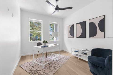 Townhouse in Tampa, Florida 3 bedrooms, 202.62 sq.m. № 1833312 - photo 15