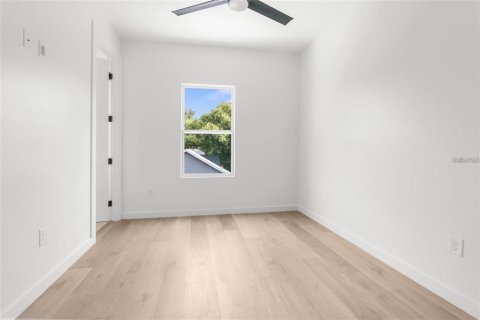 Townhouse in Tampa, Florida 3 bedrooms, 202.62 sq.m. № 1833312 - photo 16