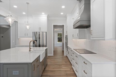 House in Celebration, Florida 6 bedrooms, 390.93 sq.m. № 1670218 - photo 16