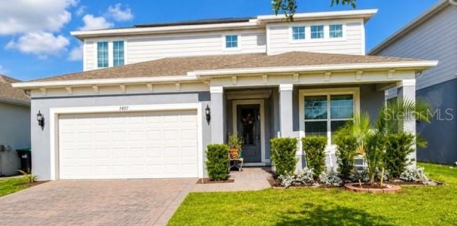 House in Orlando, Florida 5 bedrooms, 321.81 sq.m. № 2152073