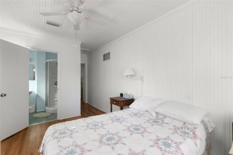 Villa ou maison à vendre à Treasure Island, Floride: 2 chambres, 105.91 m2 № 1592456 - photo 20