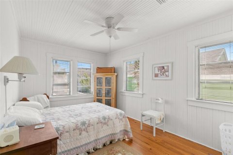 Villa ou maison à vendre à Treasure Island, Floride: 2 chambres, 105.91 m2 № 1592456 - photo 21