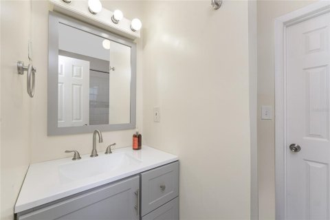 Condo in Englewood, Florida, 3 bedrooms  № 1743622 - photo 23