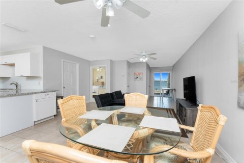 Condo in Englewood, Florida, 3 bedrooms  № 1743622 - photo 11