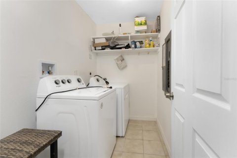 Condo in Englewood, Florida, 3 bedrooms  № 1743622 - photo 25
