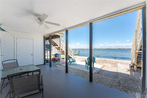 Condo in Englewood, Florida, 3 bedrooms  № 1743622 - photo 26