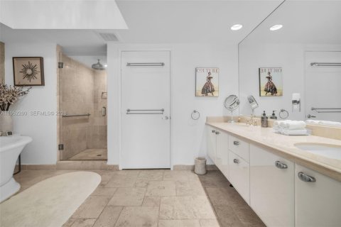 Condominio en venta en Fort Lauderdale, Florida, 2 dormitorios, 173.63 m2 № 2006629 - foto 29