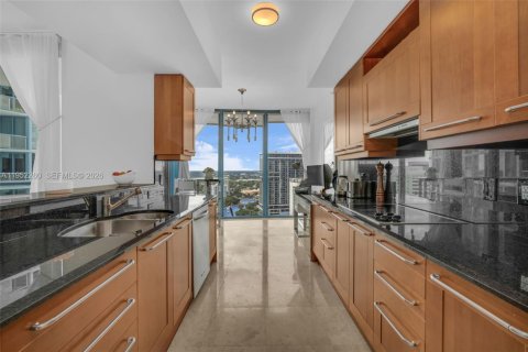 Condominio en venta en Fort Lauderdale, Florida, 2 dormitorios, 173.63 m2 № 2006629 - foto 5