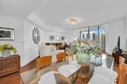 Condominio en venta en Fort Lauderdale, Florida, 2 dormitorios, 173.63 m2 № 2006629 - foto 21