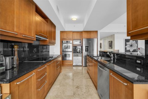 Condominio en venta en Fort Lauderdale, Florida, 2 dormitorios, 173.63 m2 № 2006629 - foto 9