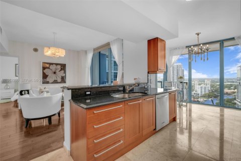 Condominio en venta en Fort Lauderdale, Florida, 2 dormitorios, 173.63 m2 № 2006629 - foto 11