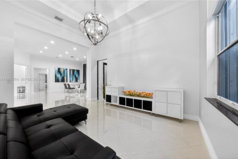 Casa en venta en Davie, Florida, 4 dormitorios, 284.1 m2 № 2008795 - foto 21