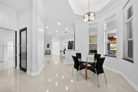 Casa en venta en Davie, Florida, 4 dormitorios, 284.1 m2 № 2008795 - foto 13