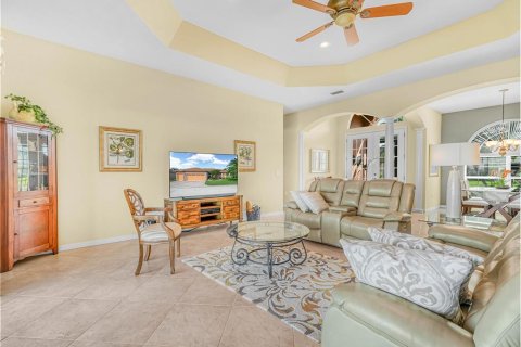 Casa en venta en Winter Haven, Florida, 3 dormitorios, 218.69 m2 № 1514628 - foto 4