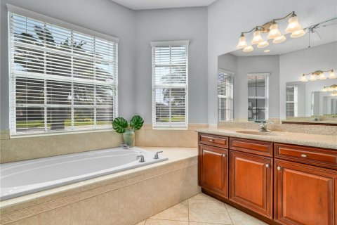 Casa en venta en Winter Haven, Florida, 3 dormitorios, 218.69 m2 № 1514628 - foto 22
