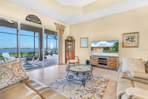 Casa en venta en Winter Haven, Florida, 3 dormitorios, 218.69 m2 № 1514628 - foto 6