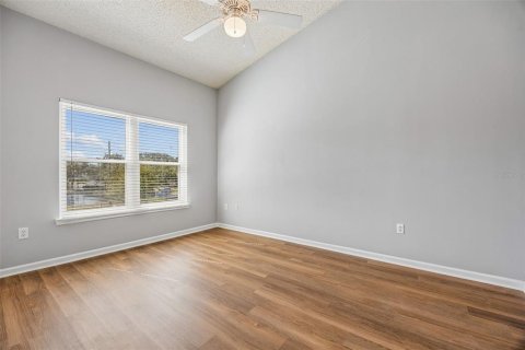Condo in Fernandina Beach, Florida, 2 bedrooms  № 2429376 - photo 18