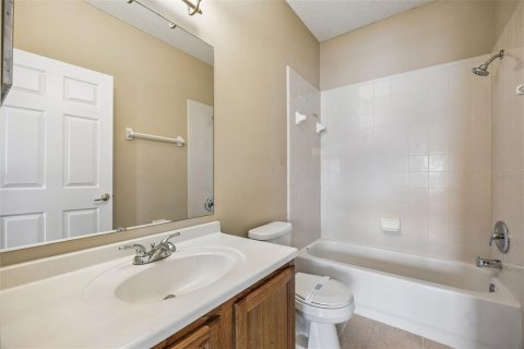 Condo in Fernandina Beach, Florida, 2 bedrooms  № 2429376 - photo 17