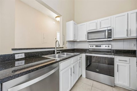 Condo in Fernandina Beach, Florida, 2 bedrooms  № 2429376 - photo 15