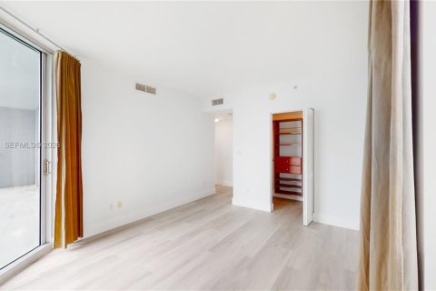 Купить кондоминиум в Майами, Флорида 3 спальни, 131.55м2, № 2055115 - фото 12