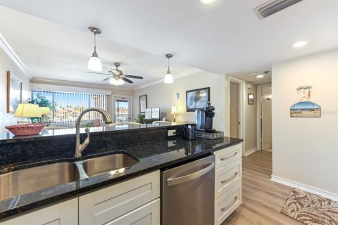 Condominio en venta en Punta Gorda, Florida, 1 dormitorio, 55.09 m2 № 1536548 - foto 6