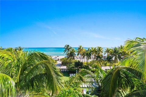Copropriété à vendre à Miami Beach, Floride: 48.49 m2 № 2154812 - photo 5