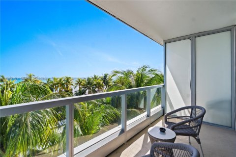 Copropriété à vendre à Miami Beach, Floride: 48.49 m2 № 2154812 - photo 3