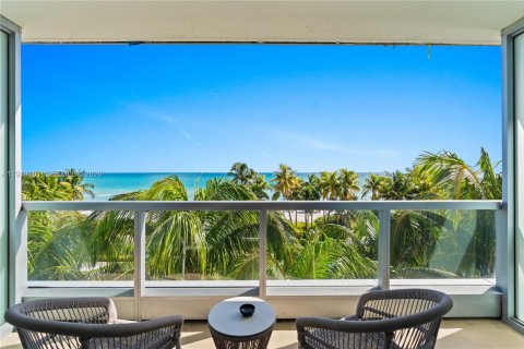Studio à Condo à Miami Beach, Floride № 2154812