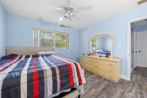 Villa ou maison à vendre à West Palm Beach, Floride: 3 chambres, 178.37 m2 № 2077785 - photo 28