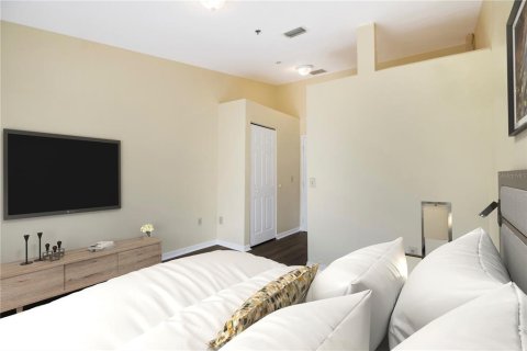 Commercial property in Saint Petersburg, Florida 406.73 sq.m. № 1312245 - photo 21