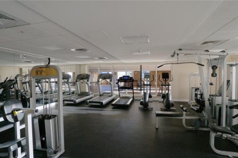 Снять в аренду квартиру в Майами, Флорида 2 спальни, 87.51м2, № 1992424 - фото 20