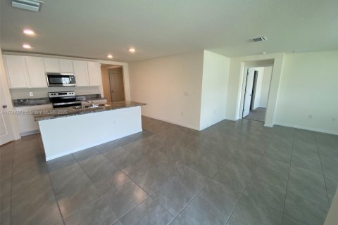 House in Ocala, Florida 4 bedrooms, 169.73 sq.m. № 1710221 - photo 29