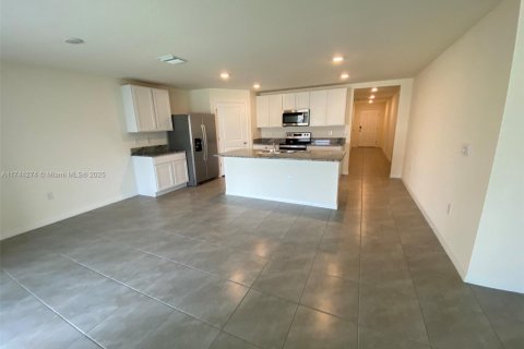 House in Ocala, Florida 4 bedrooms, 169.73 sq.m. № 1710221 - photo 12
