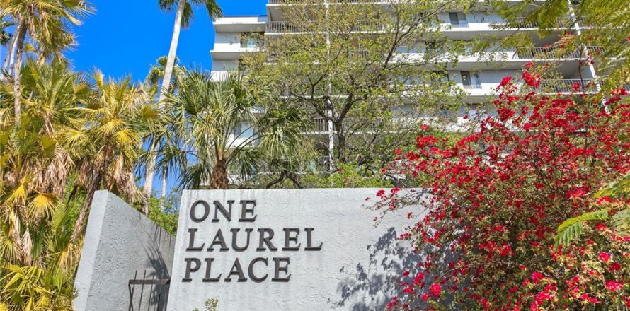 Condo in Tampa, Florida, 2 bedrooms № 1578966