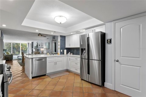 Condo in Tampa, Florida, 2 bedrooms  № 1578966 - photo 3