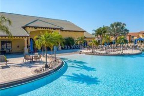 Villa ou maison à vendre à Kissimmee, Floride: 5 chambres, 280.1 m2 № 2149114 - photo 5