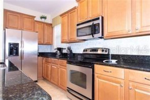Villa ou maison à vendre à Kissimmee, Floride: 5 chambres, 280.1 m2 № 2149114 - photo 20